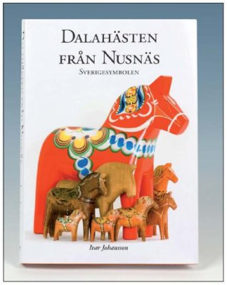 Buch Dalapferd aus Nusnäs schwedisch