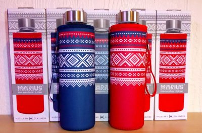 Hadeland Glassverk Marius water bottle glass 0,5l red